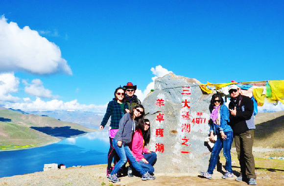 羊湖、卡若拉冰川一日游